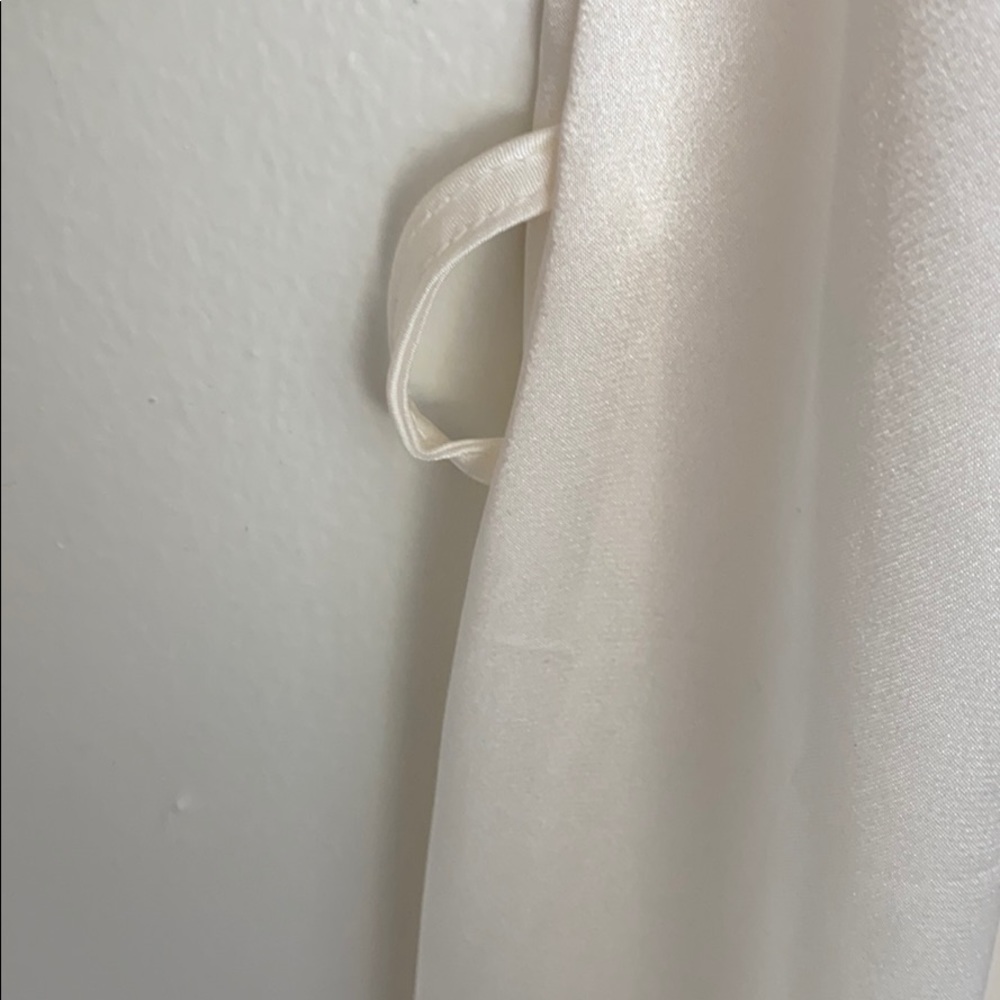 Silk Robe - Picture 11 of 11